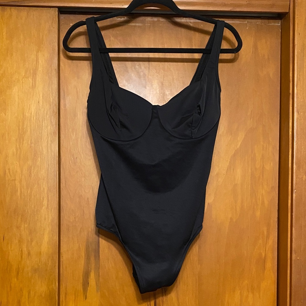 Miraclesuit Black Underwire One-Piece Swimsuit